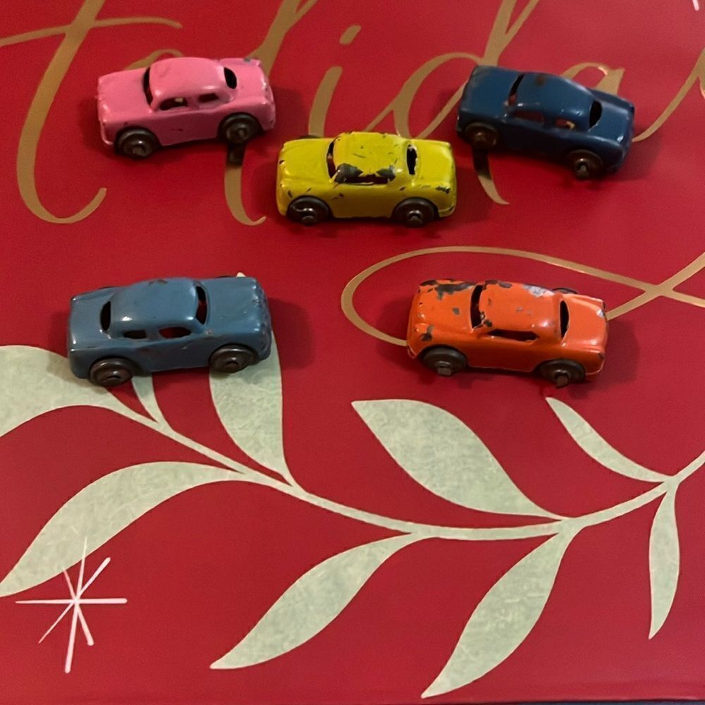 Vintage ￼Metal tiny cars